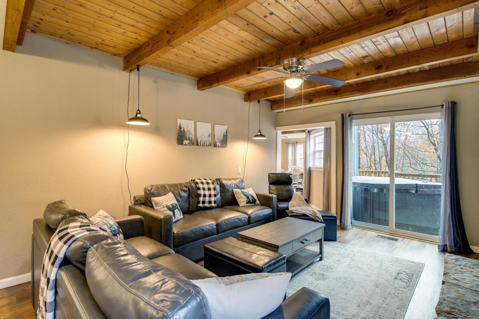 Updated Cobbly Nob Resort Home With Hot Tub! Gatlinburg Extérieur photo
