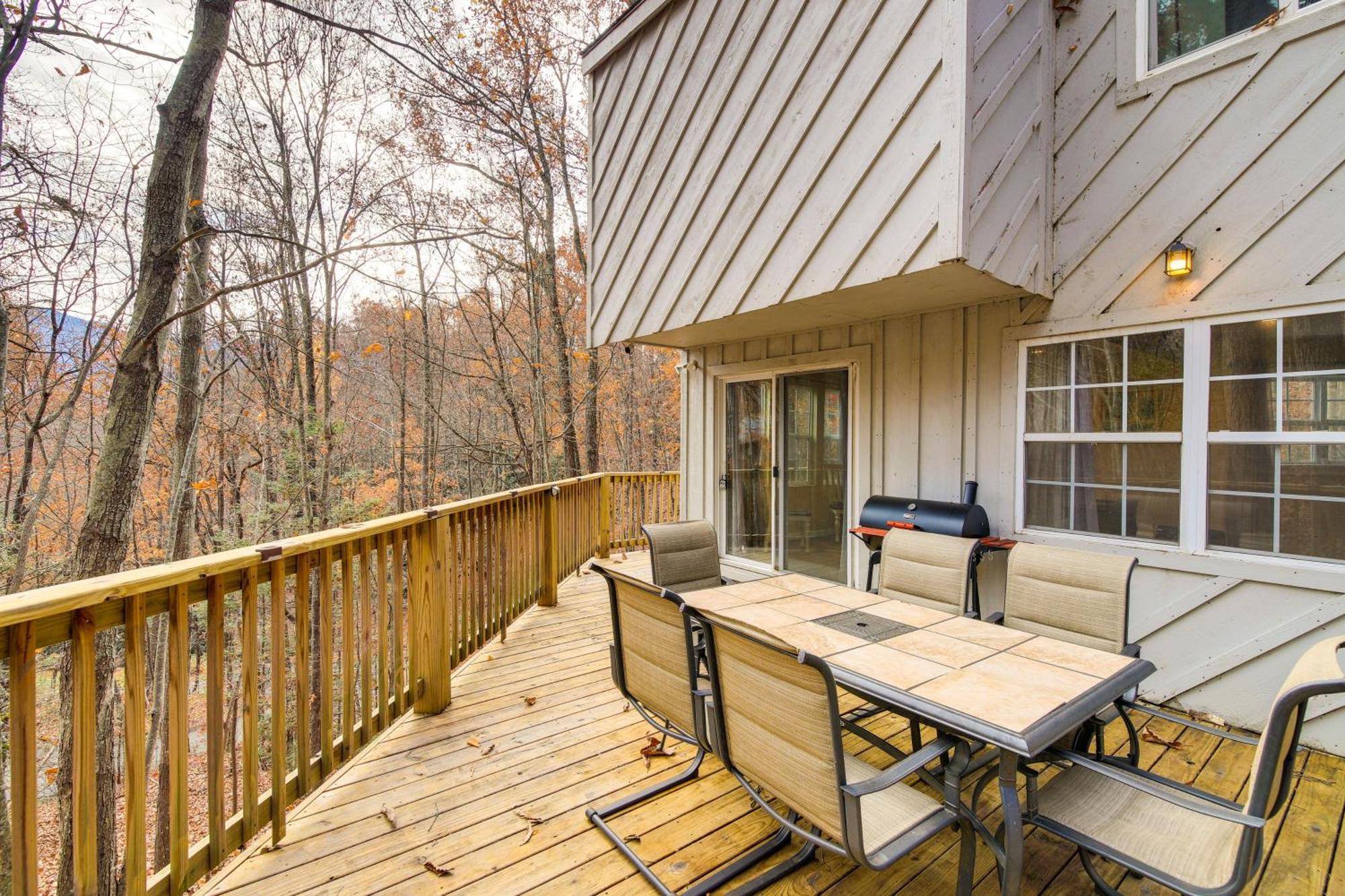 Updated Cobbly Nob Resort Home With Hot Tub! Gatlinburg Extérieur photo